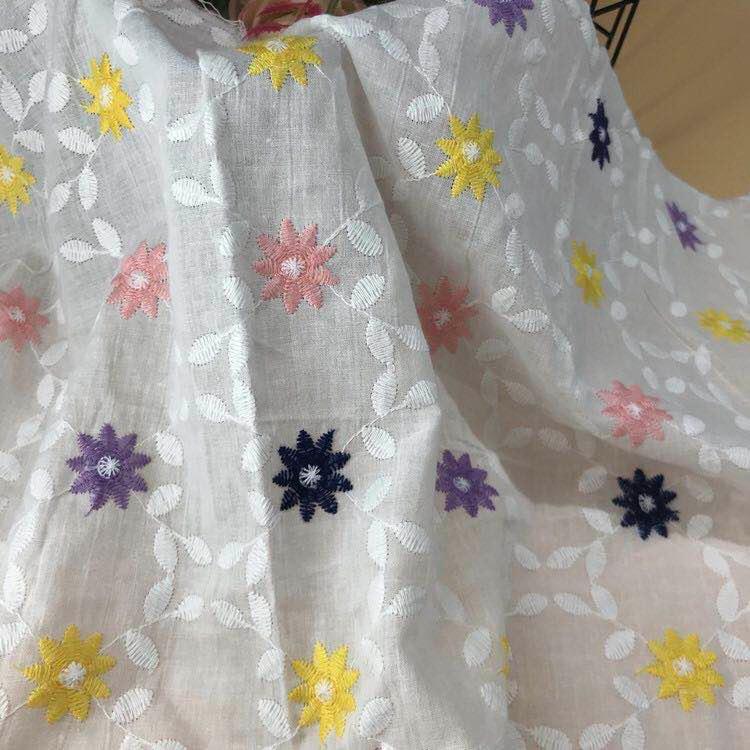 レース生地 マスク用生地 綿100% L020 カット 花柄 刺繍 コットンレース ワークレース130cm*45cm |  | 01