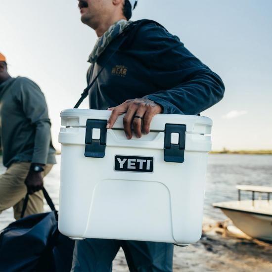 YETI（イエティ）ローディー15 ハードクーラー ダブルデューティーショルダーストラップ付き ウルトラマ_3