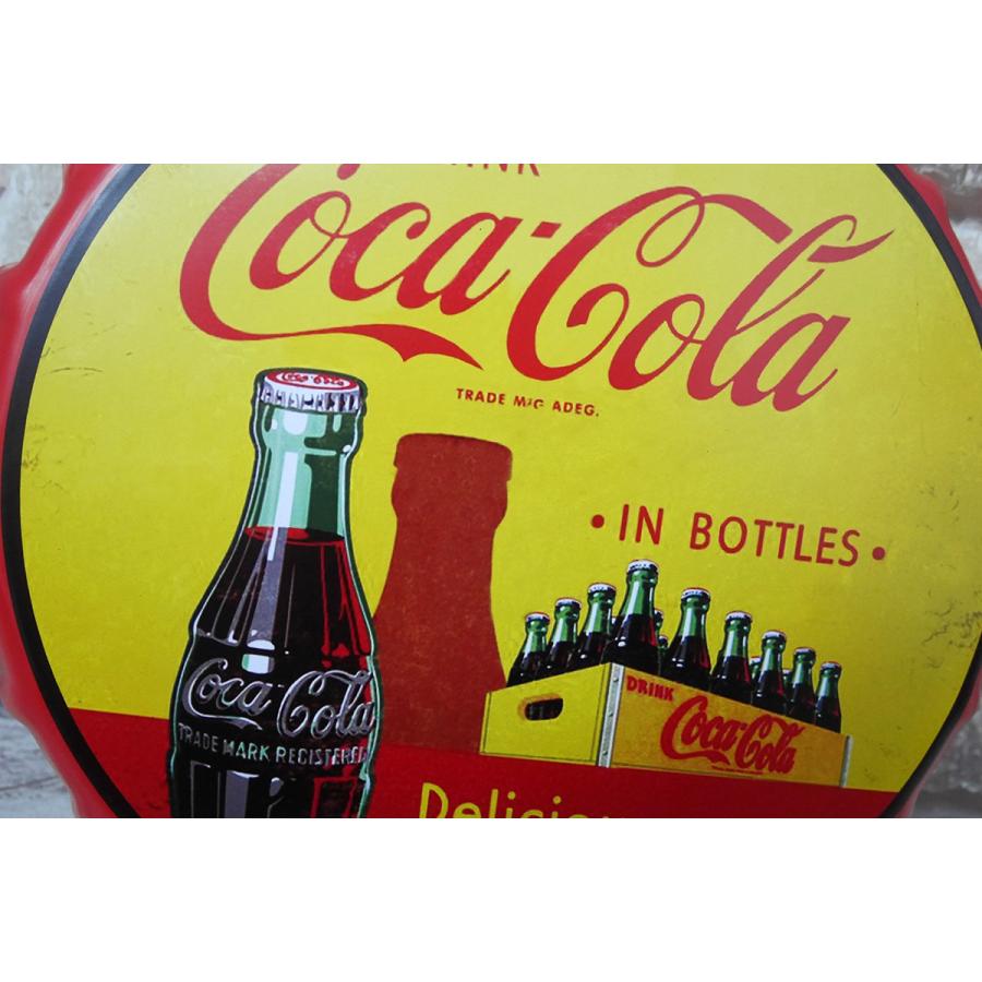 ▶コカ・コーラ リボン型 看板 レトロポップ Coca-Cola 金属 DRINK ヴィンテージ 幅約69㎝ ペイペイ対応 札幌市西区西野 ▷コカ・コーラ リボン型 看板 レトロポップ Coca-Cola 金属 DRINK