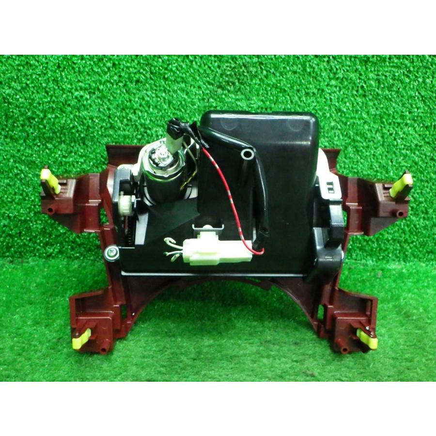 マークX トヨタ GRX120/125 マークX 灰皿 180514115 : ワールドピース