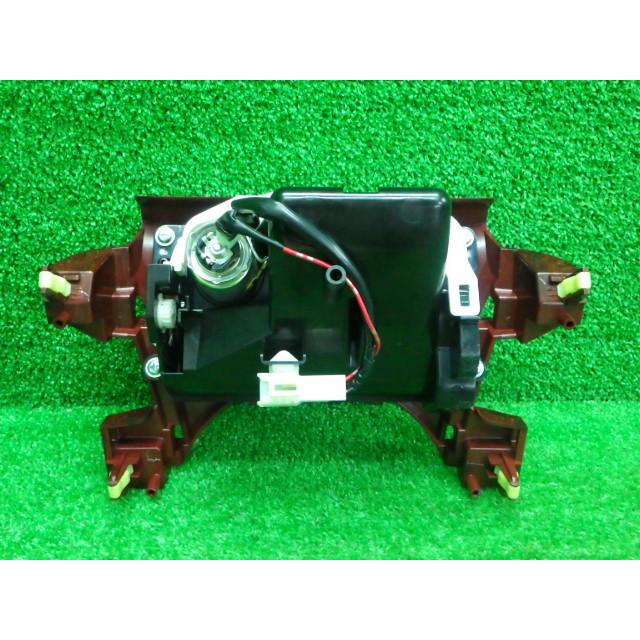 マークX トヨタ GRX125 マークX 灰皿 190629137 : ワールドピース