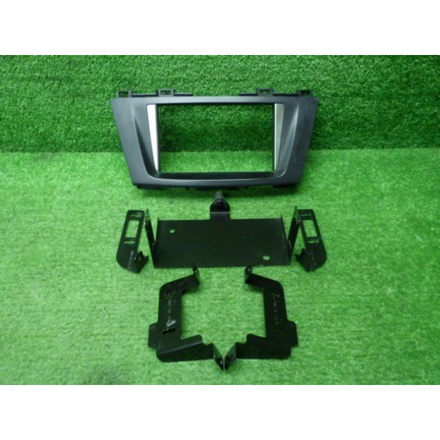 マツダ（Mazda） CW系 CWFAW プレマシー 純正 オーディオパネル ステー