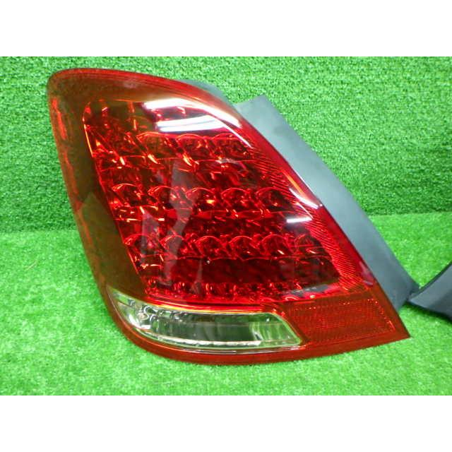 トヨタ（TOYOTA） 18 マジェスタ 前期 テールレンズ 左右セット LED OK