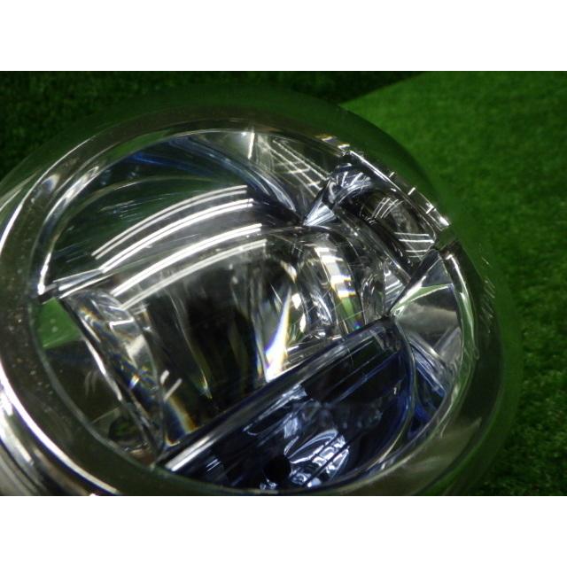 トヨタ（TOYOTA） 純正OP ヴィッツ プリウス アクア等 右フォグランプ