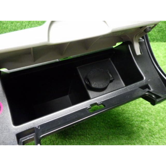 トヨタ NZE121 124 カローラフィールダー 小物入れ 210710041 :210710041:ワールドピースショッピング - 通販 - Yahoo!ショッピング トヨタ NZE121 124 カローラフィールダー 小物入れ 210710041 :210710041:ワールドピースショッピング - 通販 - Yahoo!ショッピング