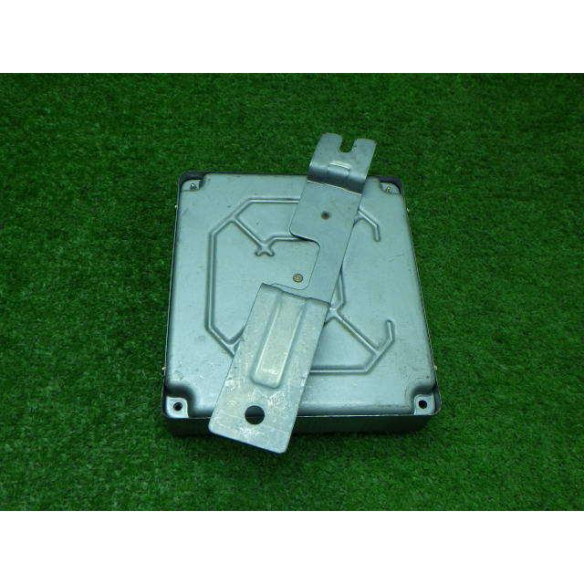 アルトワークスＨB１１Ｓ　エンジンコンピューター アルト スズキ HA11S アルトワークス エンジンコンピューター F6A