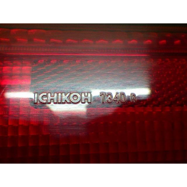 トヨタ（TOYOTA） 14マジェスタ 右テールレンズ 7340 220615121
