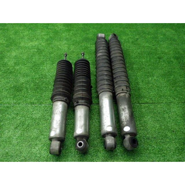 TENNECO テネコ 社外 ショックアブソーバー 200系 ハイエース 外し TRH 