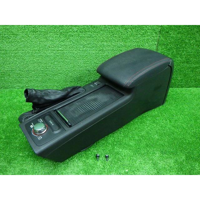 スバル インプレッサ GG2 センターコンソール（スイッチ付き） SUBARU（スバル） GRF インプレッサ 赤ステッチ センターコンソール