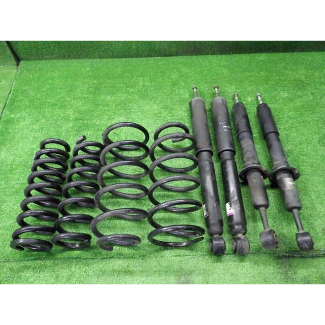 トヨタ GUJ15W FJクルーザー 純正 ショック スプリングセット 