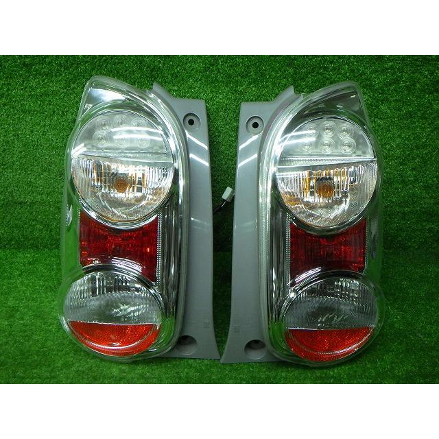 トヨタ パッソ KGC30 KGC35 純正 LEDテールランプ 左右セット パッソ トヨタ KGC30/35 パッソ LED OK テールレンズ 左右セット 220