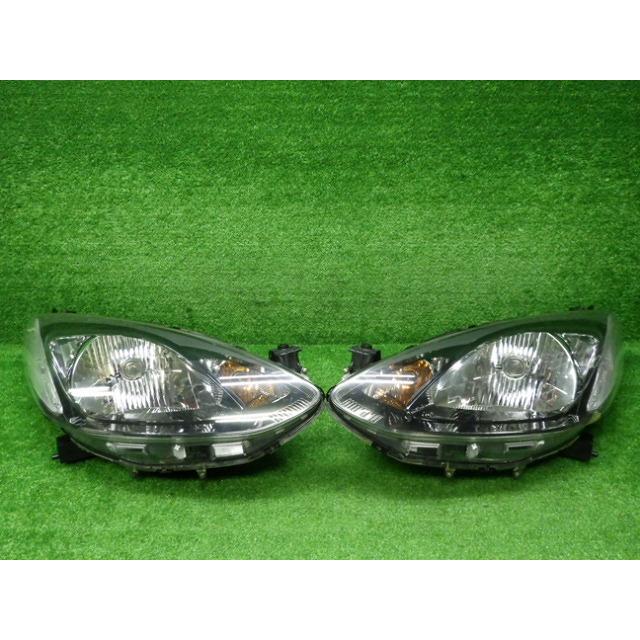 マツダ2 右ヘッドライト