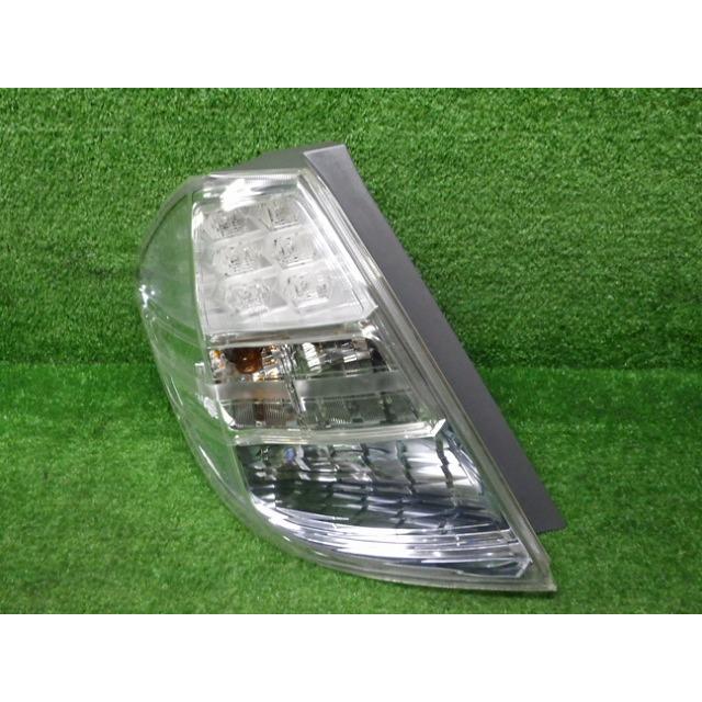 フィットハイブリッドテールランプ左 フィット ホンダ GP系 フィットハイブリッド 左テールレンズ P9883 LED