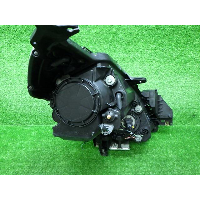 マツダ（Mazda） LY3P MPV 前期 左ヘッドライト HID P5620 ネ