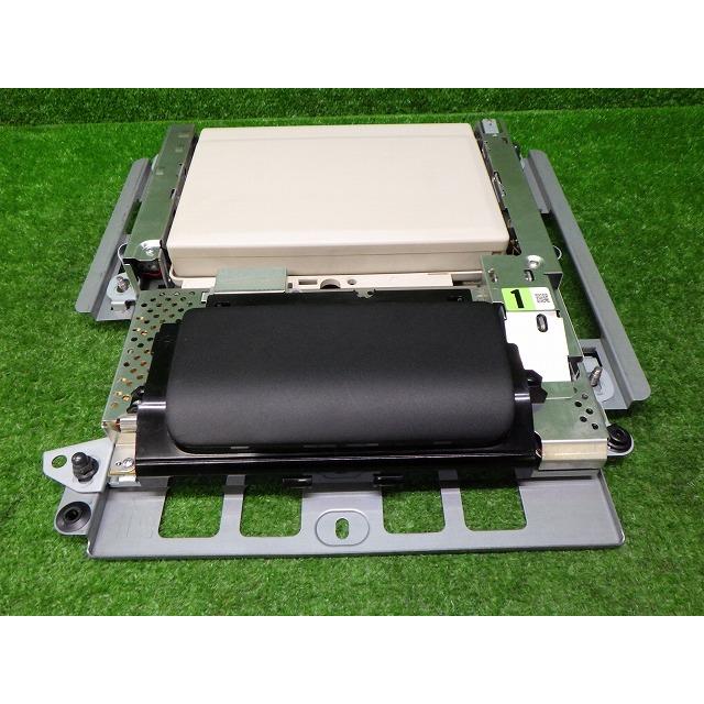 レクサス（LEXUS） UVF46 LS600H 純正 フリップダウンモニター 86680