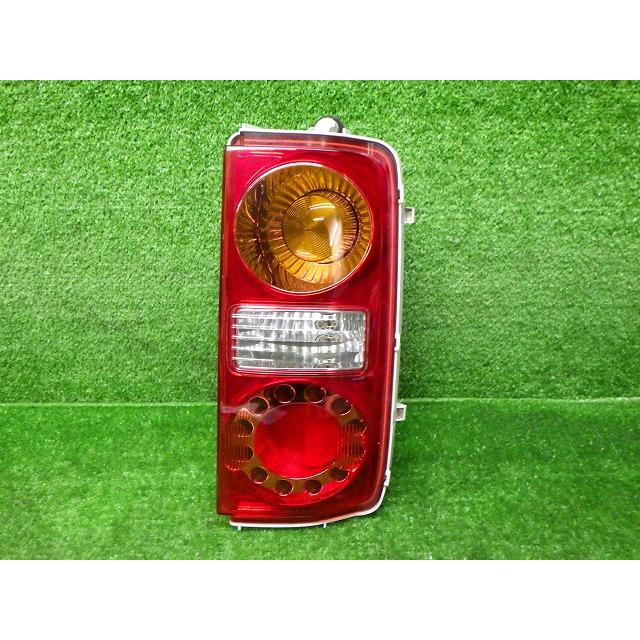 エルグランド 日産 E51 NE51 エルグランド 中期 後期 右テールレンズ