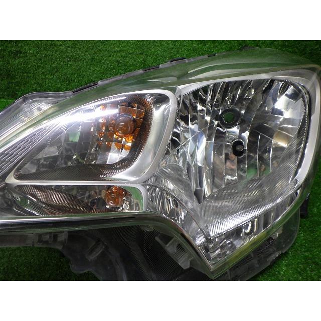 トヨタ NCP120/125 ラクティス 前期 ヘッドライト左右 ハロゲン 52-211 