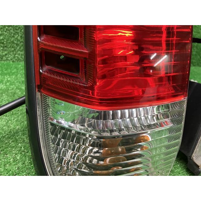 ダイハツテリオスキッドテールランプ左右セット ダイハツ（DAIHATSU） 比較的綺麗 J111G/131G テリオスキッド 左右