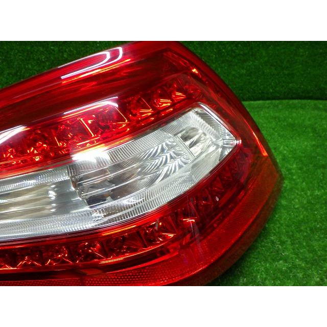 ティアナ 日産 J32 前期 左テールレンズ P7271 LED球切れ無 250108029 