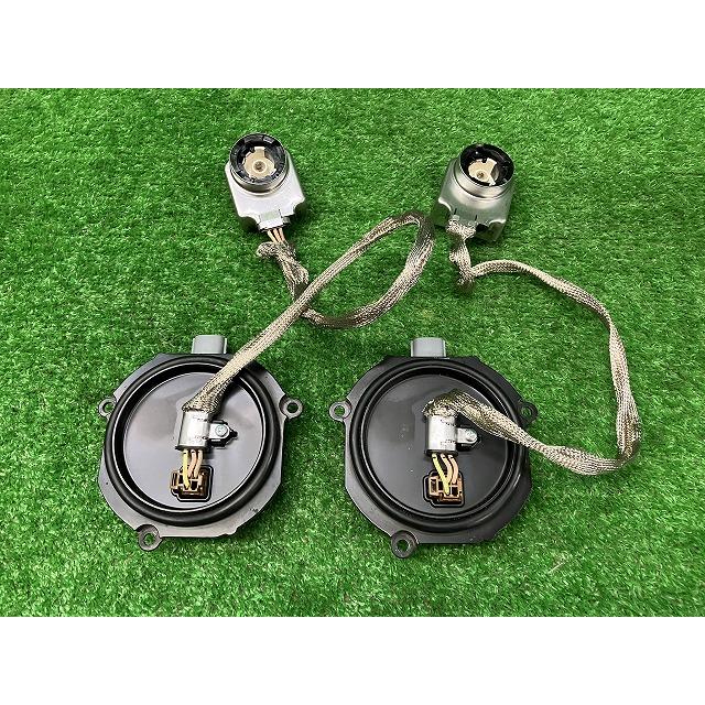 日産（NISSAN） C25 NC25 セレナ 純正バラスト 左右セット 250204255