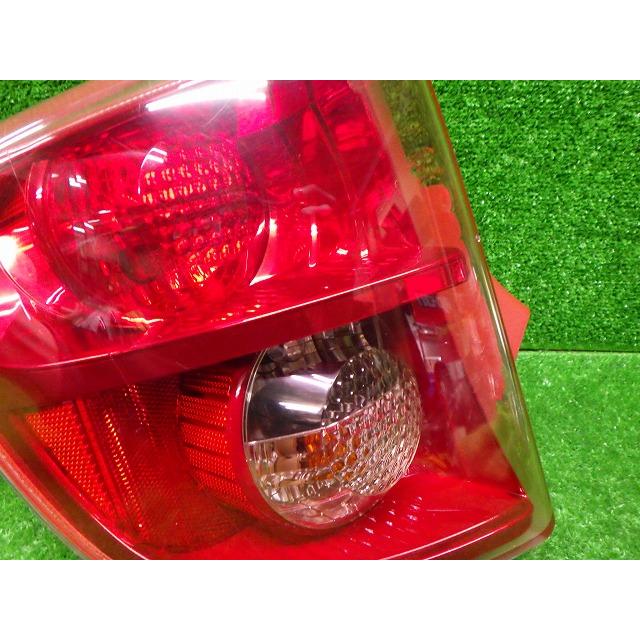 ZZT231 セリカ 後期テール 左右 超美品 トヨタ（TOYOTA） ZZT231 セリカ 後期 左テールレンズ 20-436 2004年