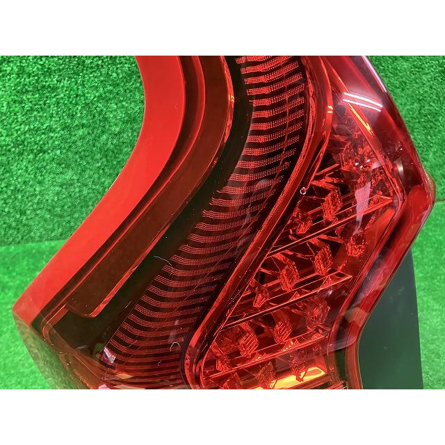 VOLVO ボルボ　XC90 テールライト 31655917 左側　美品 ボルボ（VOLVO） LED球切れ無 ジャンク CX90 左テールレンズ 31655917