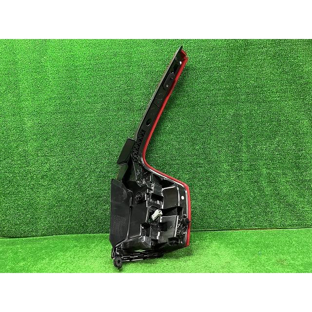ボルボ（VOLVO） LED球切れ無 ジャンク CX90 左テールレンズ 31655917
