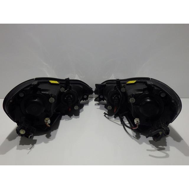 トヨタ（TOYOTA） イプサム 後期 ヘッドライト左右 ACM21/26 HID 44-55