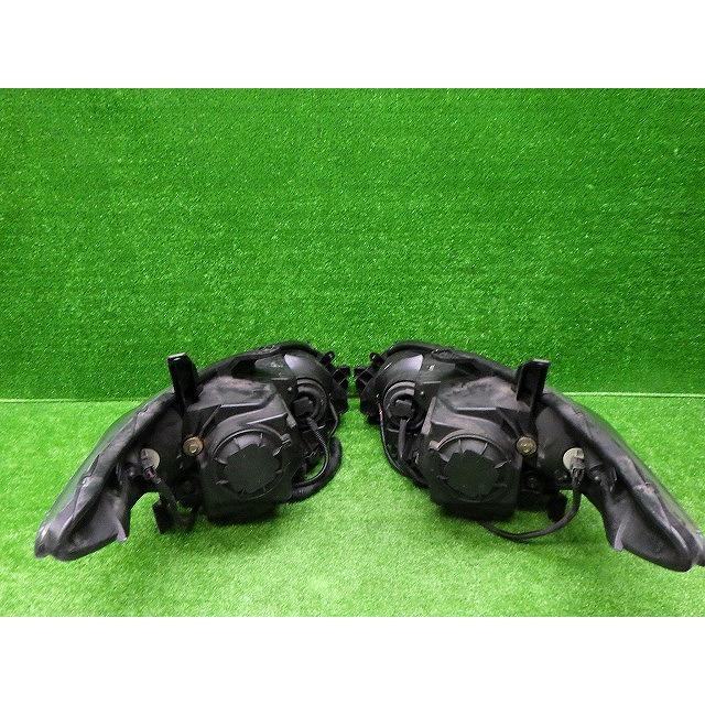 ホンダ（HONDA） エリシオン ヘッドライト 左右 HID RR1/2 前期 P3877