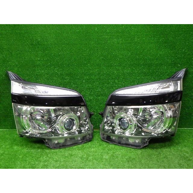 VOXY 後期ZRR70 ZRR75バラスト付HID ヘッドライト右 トヨタ