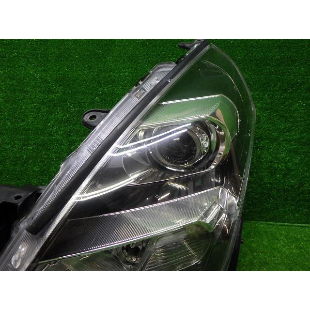 マツダ（Mazda） MPV 左ヘッドライト HID LY3P 後期 P5620 シ AFS無し