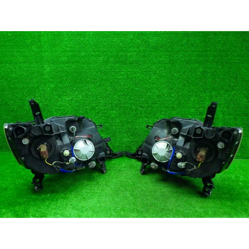 日産（NISSAN） セレナ 前期 ヘッドライト 左右 C26/NC26 ハロゲン 100