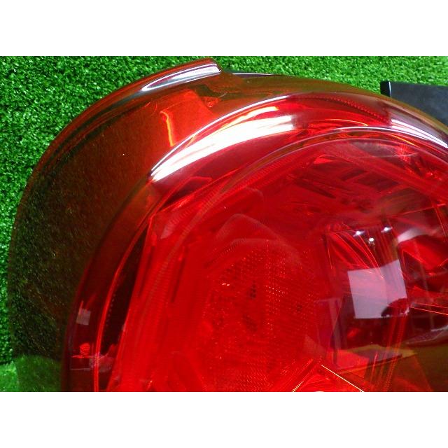 CAST（ダイハツ） キャスト テールレンズ 左右 LA250 LA260 20519 LED