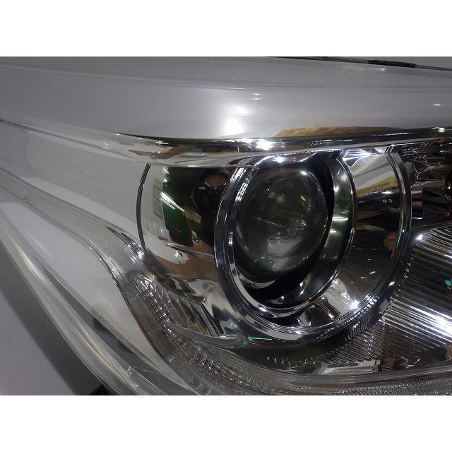 トヨタ（TOYOTA） ラクティス ヘッドライト 左右 ハロゲン NCP120/125
