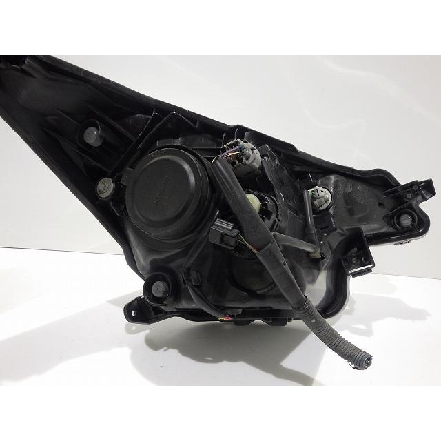 トヨタ（TOYOTA） ラクティス ヘッドライト 左右 ハロゲン NCP120/125