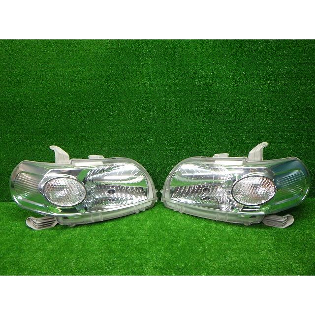 トヨタ（TOYOTA） ポルテ ヘッドライト 左右 HID NNP10/15 後期 52-129
