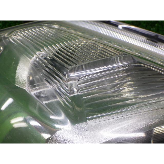 日産（NISSAN） ティーダ ラティオ 右ヘッドライト キセノン C11 SC11 