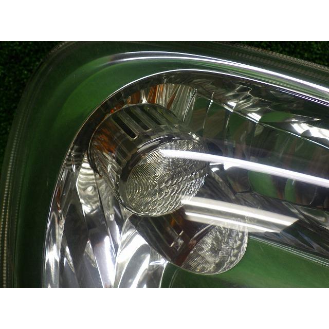 ファンカーゴ ヘッドライト左右 ハロゲン NCP20/25 前期 52-024 トヨタ（TOYOTA） ファンカーゴ ヘッドライト左右 ハロゲン NCP20/25