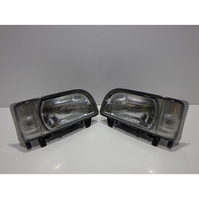 三菱（MITSUBISHI） ミニキャブ ヘッドライト左右 ハロゲン U41 U42