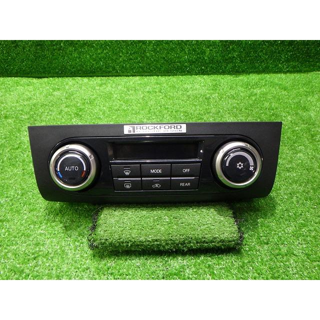 三菱（MITSUBISHI） パジェロ エアコンスイッチパネル V97W 7820A131XA