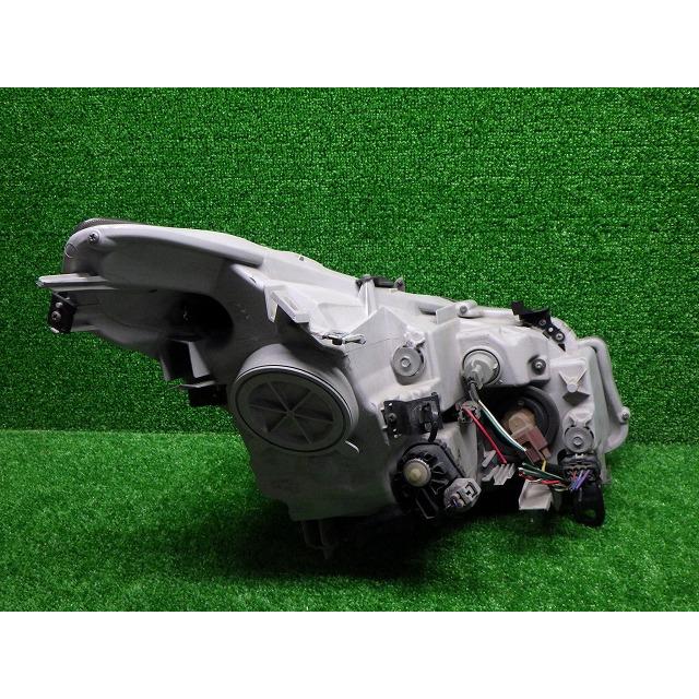スカイライン（日産） スカイライン 前期 左ヘッドライト キセノン V36