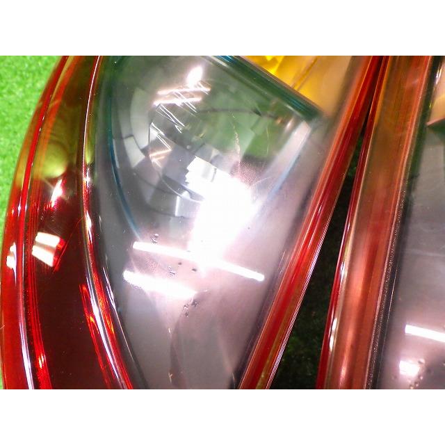 SUBARU（スバル） R2 テール 左右 RC1/2 P4036 251004044 : ワールド