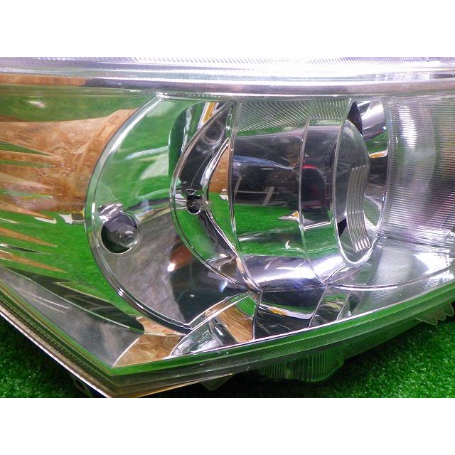 日産（NISSAN） ルークス ハイウェイスター 右ヘッドライト HID ML21S