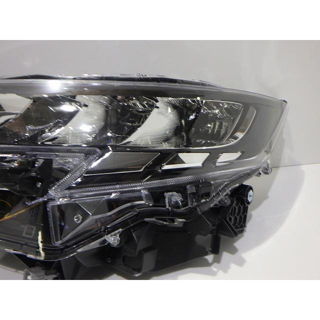 NOAH 90 ノア ヘッドライト左右 LED ZWR MZRA 90/95 V1-1 N2 81150