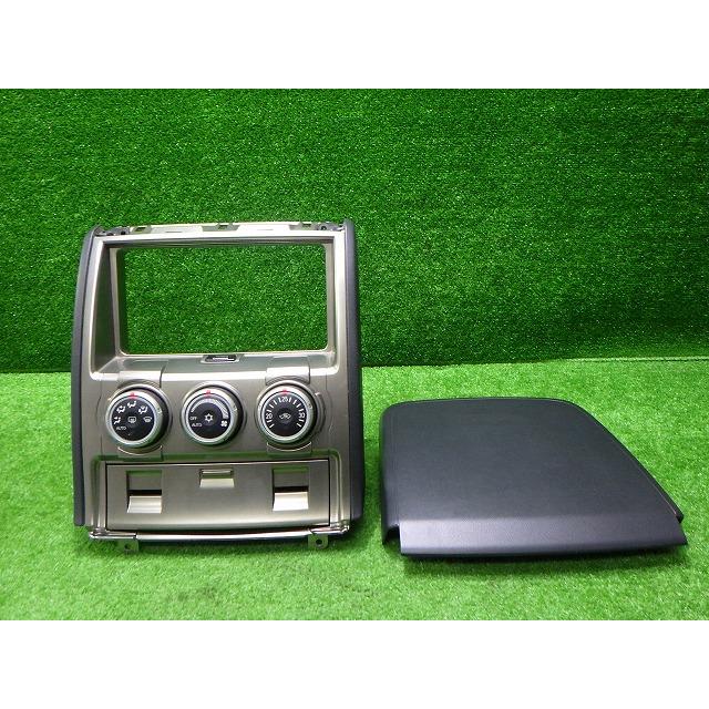 三菱（MITSUBISHI） デリカD5 センターパネル CV 前期 上部 パネル