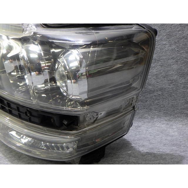 ホンダ（HONDA） N-BOXカスタム 左ヘッドライト HID JF1/2 前期 100
