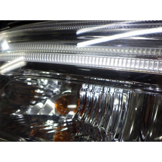ホンダ（HONDA） N-BOXカスタム 左ヘッドライト HID JF1/2 前期 100