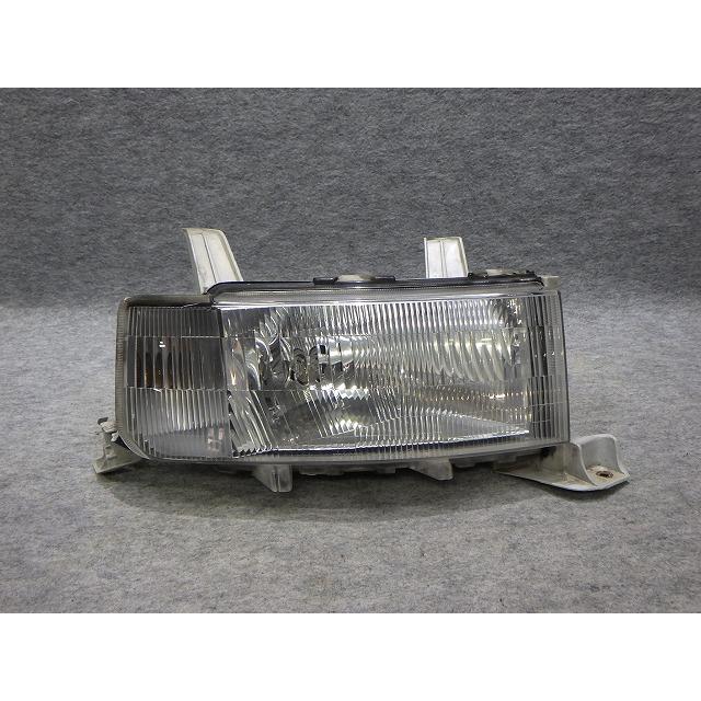トヨタ（TOYOTA） bB 右ヘッドライト ハロゲン NCP30/35 前期 52-032