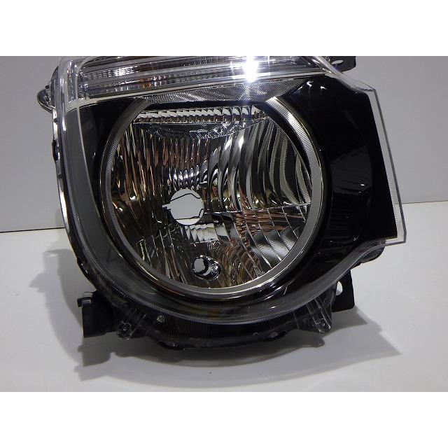 N-WGN エヌワゴン 右ヘッドライト ハロゲン JH3/4 W4831 N 33100-TKR