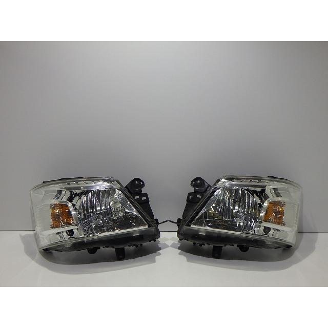 日産（NISSAN） キャラバン NV350 ヘッドライト 左右 ハロゲン E26